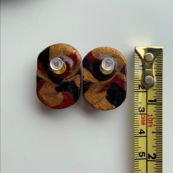 🛍️🛍️ Painted wood bracelet and earrings set - Picture 6 of 8